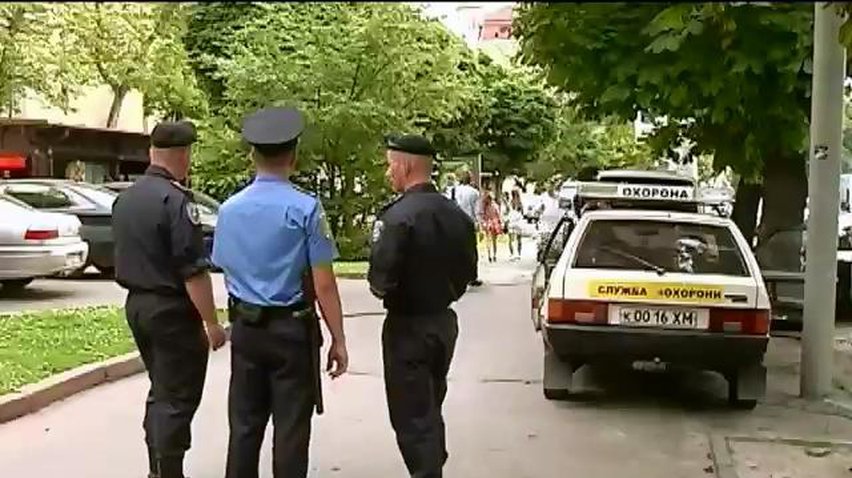 Во Львове активисты требуют повторной люстрации в рядах ГАИ (видео)