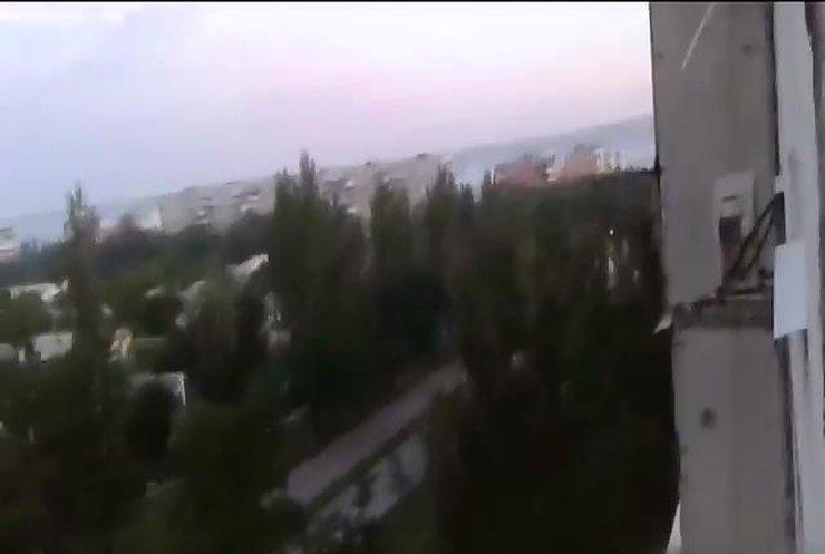 Жилые районы Северодонецка обстреляны минометным огнем (видео)