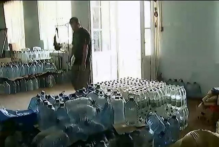 У зруйнованій Миколаївці 15 тисяч людей залишаются без електрики