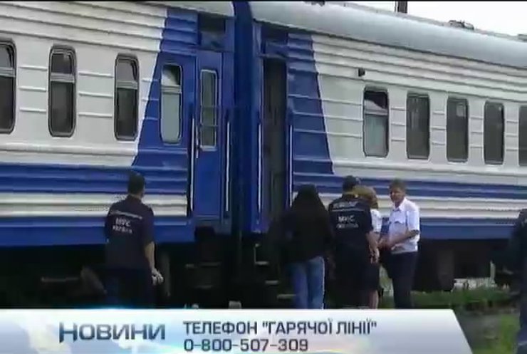 Влада створила гарячу лінію для бажаючих виїхати з зони бойових дій