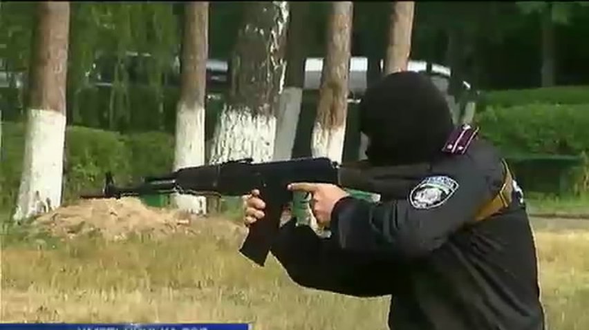 Батальйон "Богдан" залишає Хмельницький і вирушає на Донбас (відео)
