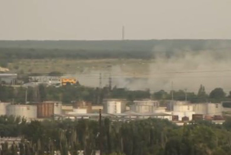 В Роскошном и Юбилейном идет бой: аэропорт Луганска разблокировали (обновлено, видео)