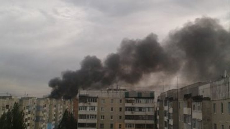 Кварталы Мирный, Степной и Ольховский в Луганске обстреливают из гаубиц, есть жертвы (фото, видео)