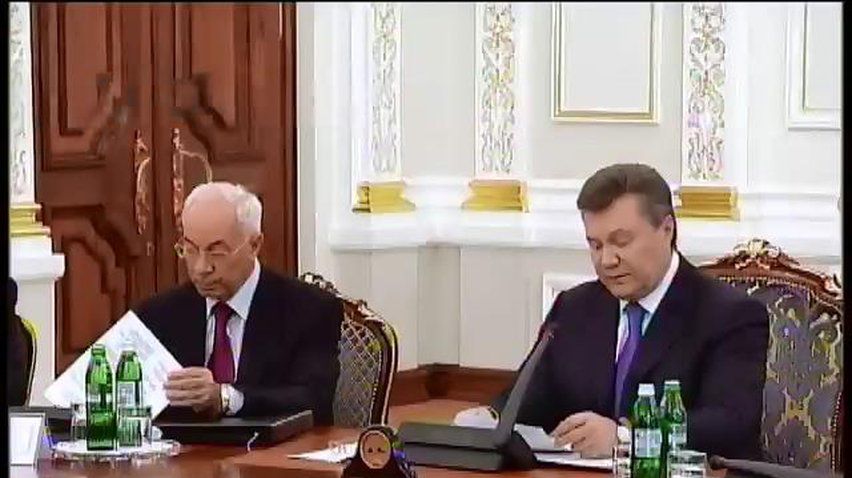 Янукович и Азаров в Европейском суде пытаются снять с себя санкции ЕС