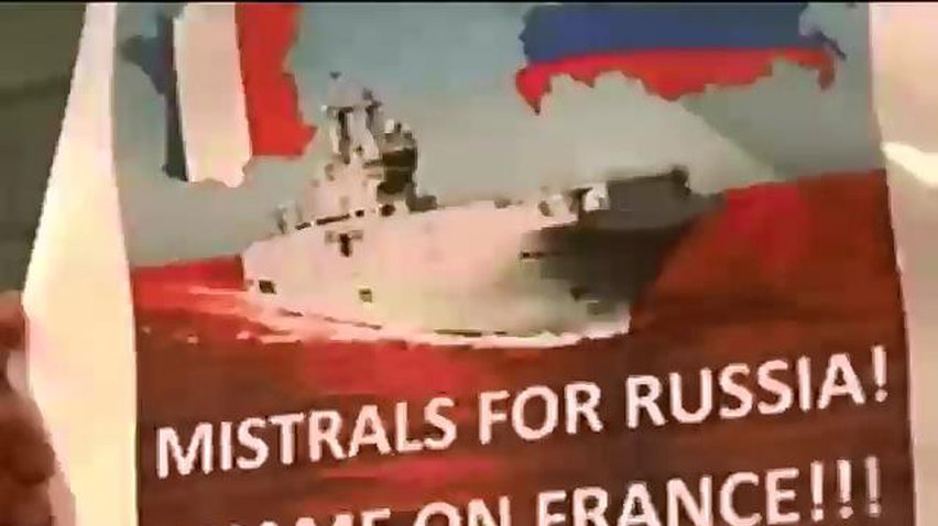 В Киеве требовали разорвать военный контракт Франции с Россиией