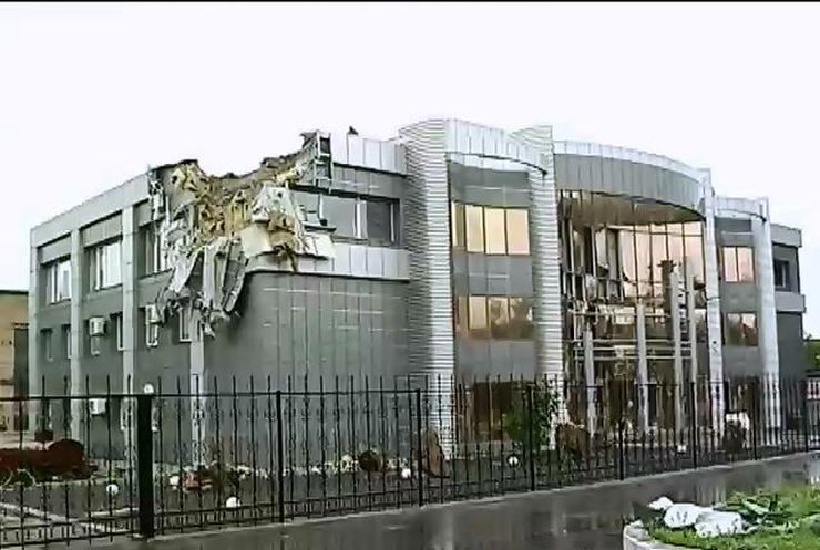 Війська штурмують селище Металіст під Луганськом (відео)
