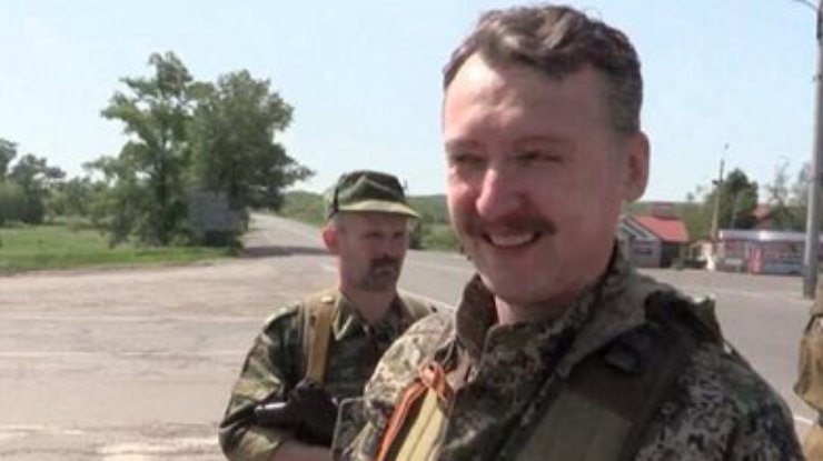Террорист Игорь Стрелков объявил военное положение в Донецке