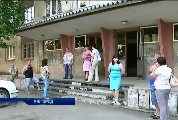 Через борги мешканці гуртожитку Ужгорода можуть опинитись на вулиці