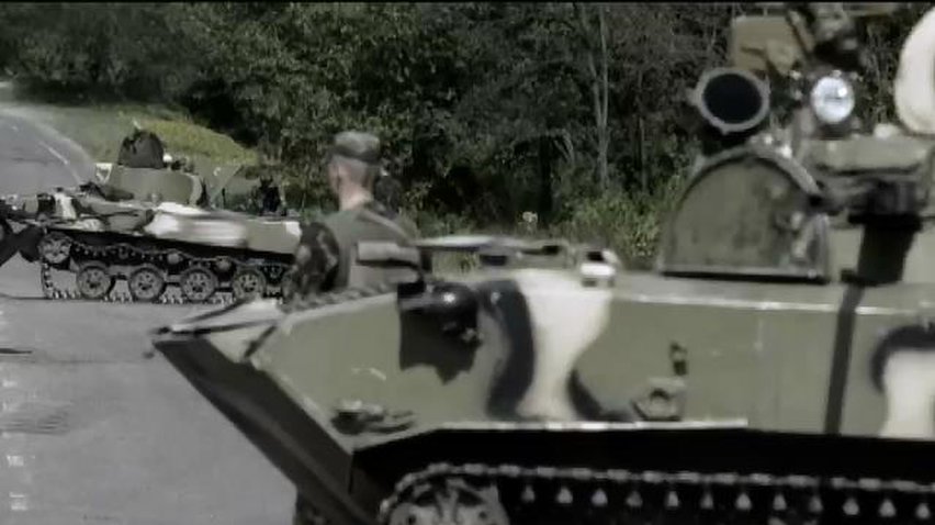 Бій під селом Ізварине: Ворог завчасно знає про всі переміщення військових (відео)