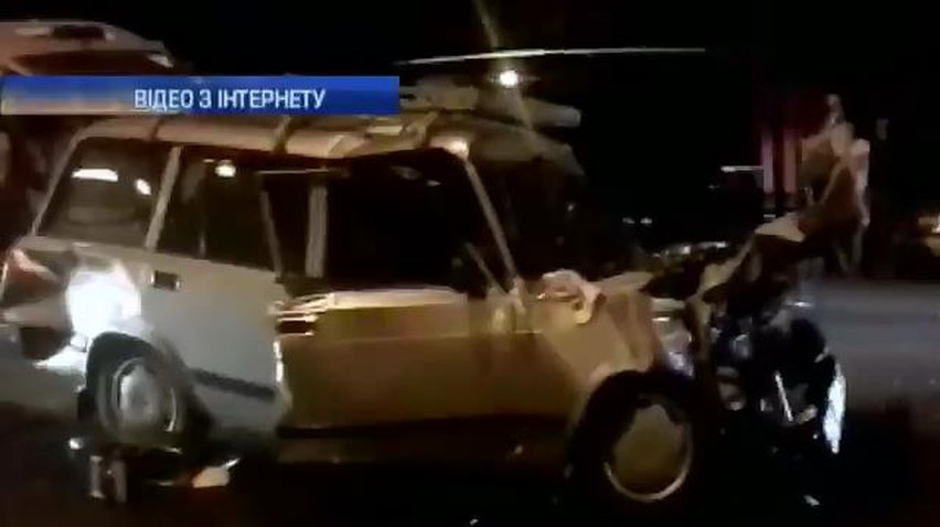 В Одесі водій на Тойоті розбив сім автомобілів