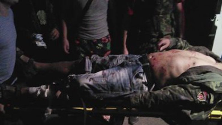 На Майдане ночью прогремели два взрыва: есть раненый (фото)