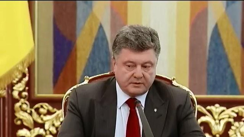 Порошенко наказав Генштабу змінити тактику АТО