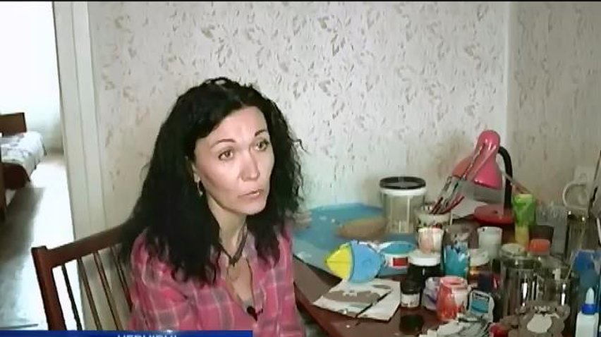 Художниці з Луганську планують відкрити виставку на Буковині