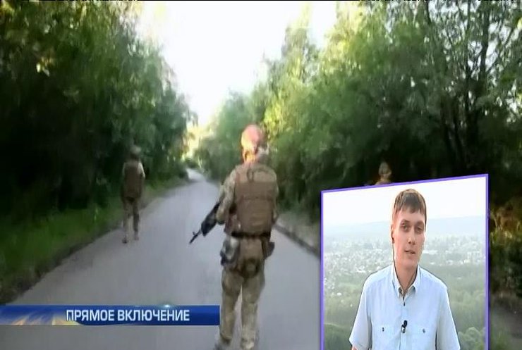 Украинские военные ведут бои в пригородах Горловки (видео)