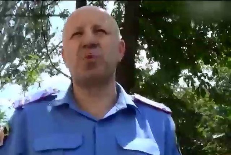 Глава милиции Мариуполя остался на посту после сотрудничества с террористами (видео)