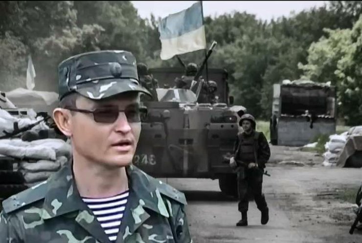 Військові заблокували Лисичанськ з трьох сторін (відео)