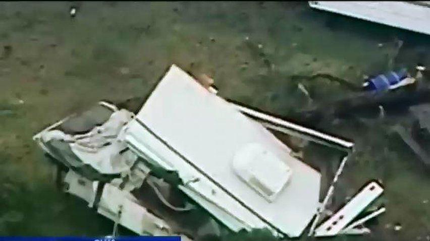 Торнадо у США забрав життя трьох людей
