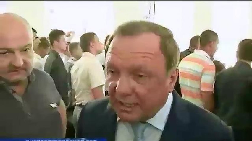 Мэра Днепродзержинска пытались люстрировать за сотрудничество с ПР (видео)