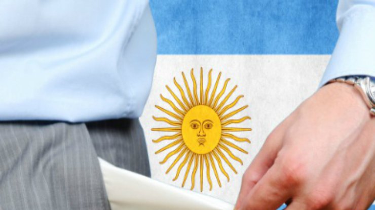 В Аргентине через несколько часов может быть объявлен дефолт