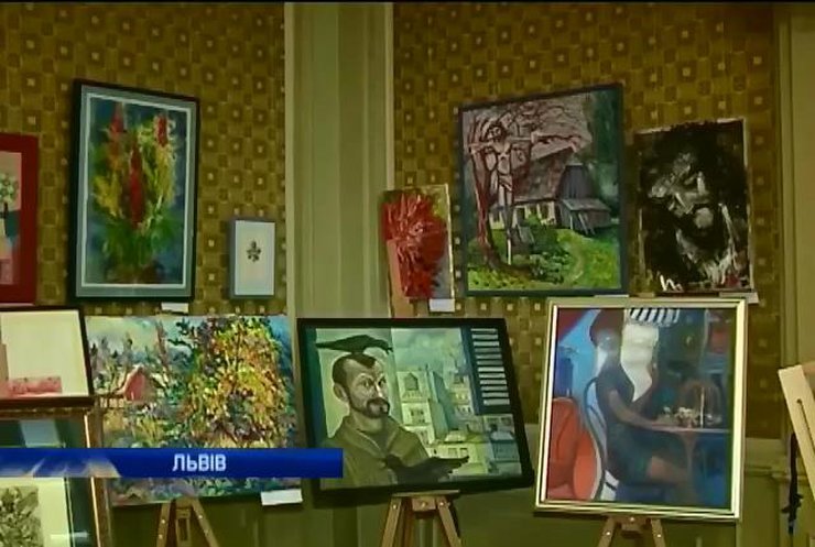 Львівські митці влаштували аукціон на підтримку військових (відео)