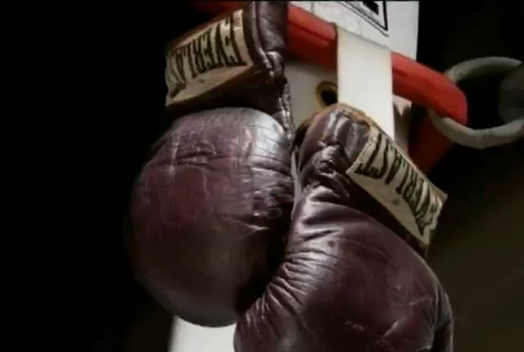 У США продали рукавички, у яких Мохамед Алі перший раз програв