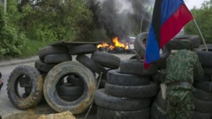 Под Донецком уничтожили блокпост террористов и задержали "спецназовца ДНР" (фото)