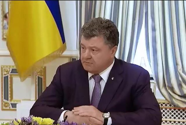Президент хоче відсилати воєнкомів з затишних кабінетів на фронт