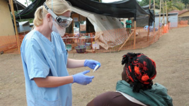 Из-за лихорадки Эбола под карантин помещены два города в Сьерра-Леоне