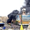 На Майдане независимости в Киеве потасовка: горят покрышки и палатки (фото)