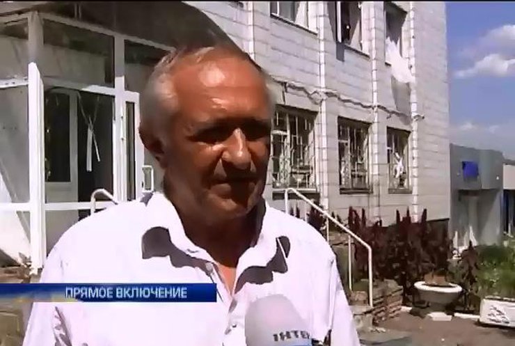 Жители Марьинки рассказали о зверствах террористов (видео)