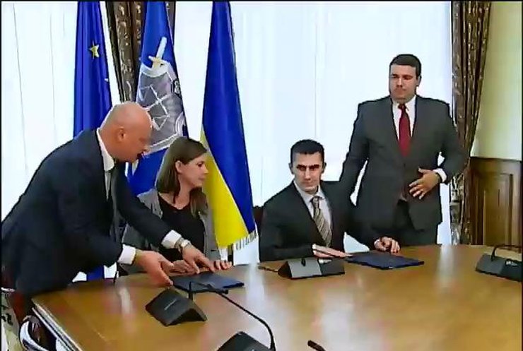 Швейцарцы помогут вернуть деньги Януковича в Украину