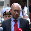 Яценюк обіцяє покарати генералів, які крадуть гроші батальйонів (відео)