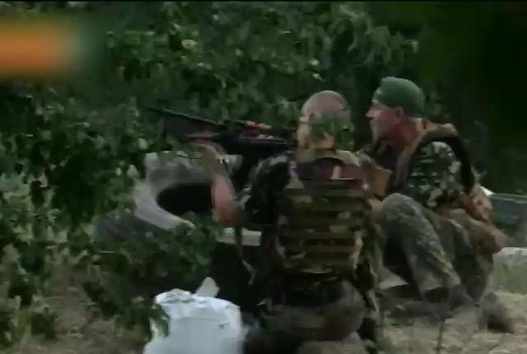 Українські військові намагаються оточити Луганськ