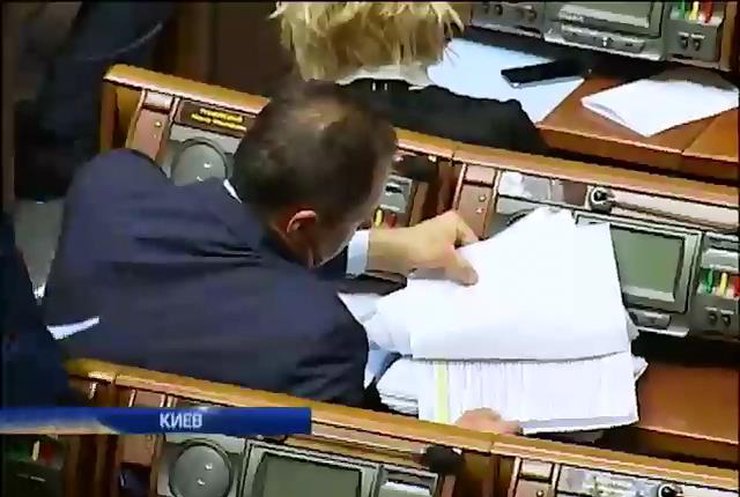 Депутаты отказались менять закон о выборах