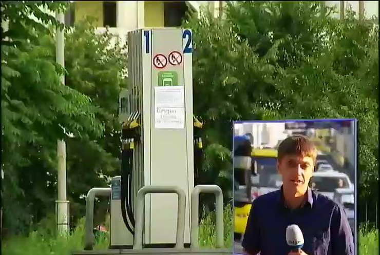 Антимонопольный комитет проверяет заправки Коломойского (видео)