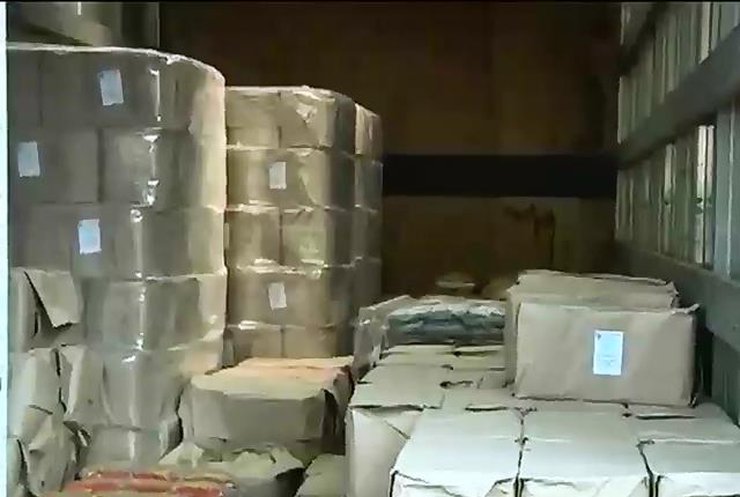 До Старобільска виїхали три колони з гуманітарною допомогою