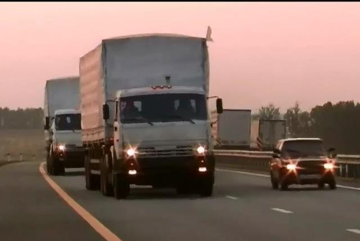 Конвой Путина из 300 КАМАЗов направляется в Луганск и Краснодон