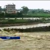 В Індії внаслідок падіння мосту загинуло троє людей (відео)