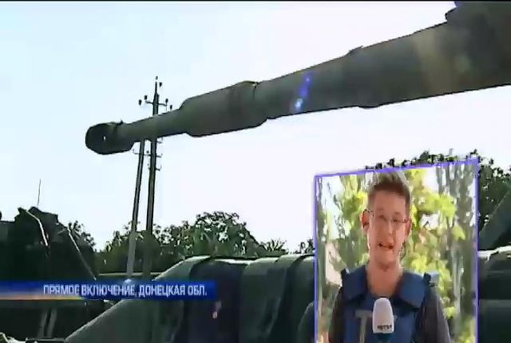 Украинские артиллеристы ведут бои под Амвросиевкой