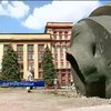 Перед Днем незалежності у Дніпропетровськ очистять від решток Леніна (відео)
