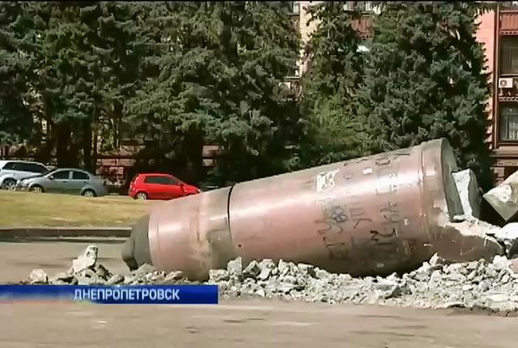 Перед Днем независимости Днепропетровск очистят от остатков Ленина