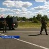 Військові перевіряють всі автомобіли на Сорочинському ярмарку (відео)