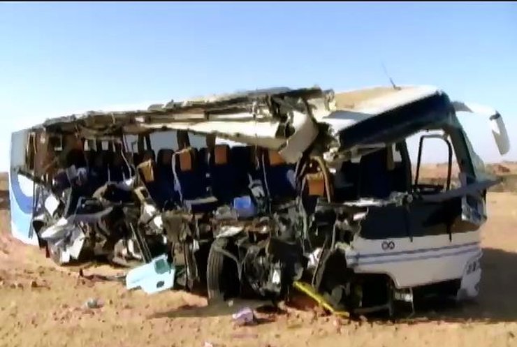 Українка постраждала в автобусній аварії у Єгипті