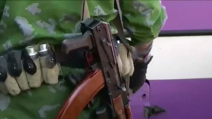 Терористи намагаються не випускати з Донецька приватні автомобілі