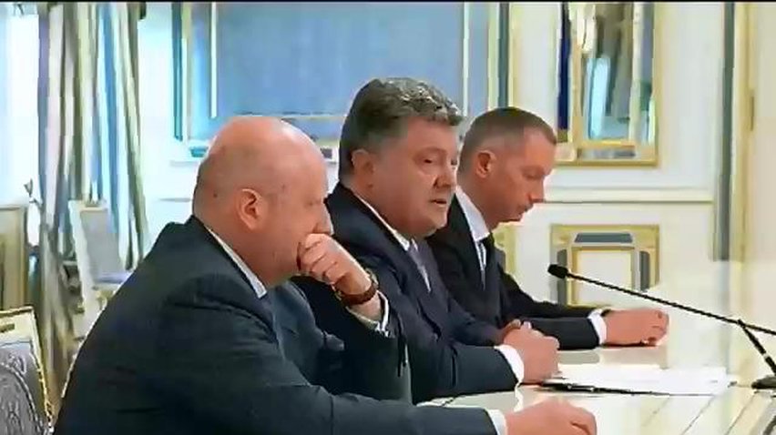 Порошенко хочет урезать расходы на выборы и сократить кампанию до 45 дней