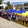 Потемкинскую лестницу украсили гигантским флагом Украины (видео)