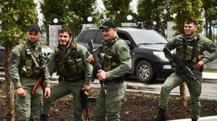 В Горловке "кадыровцы" обыскивают мирных жителей