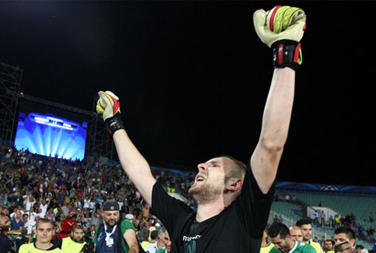 Лига чемпионов: Защитник "Лудогорца" встал в ворота и выиграл серию пенальти!