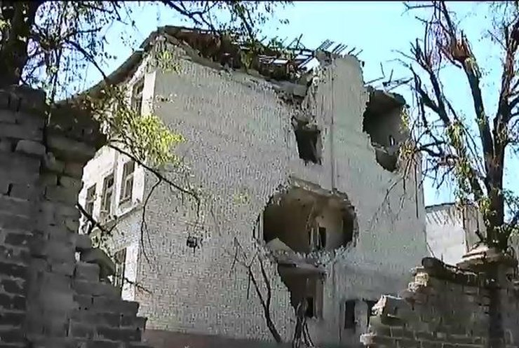 На Донбасі терористи зруйнували 22 медичних заклада