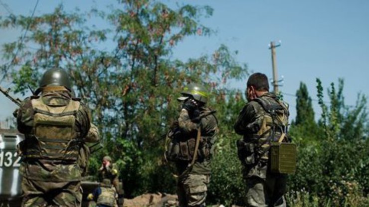 Окруженные под Червоносельским бойцы "Донбасса" сдаются в плен